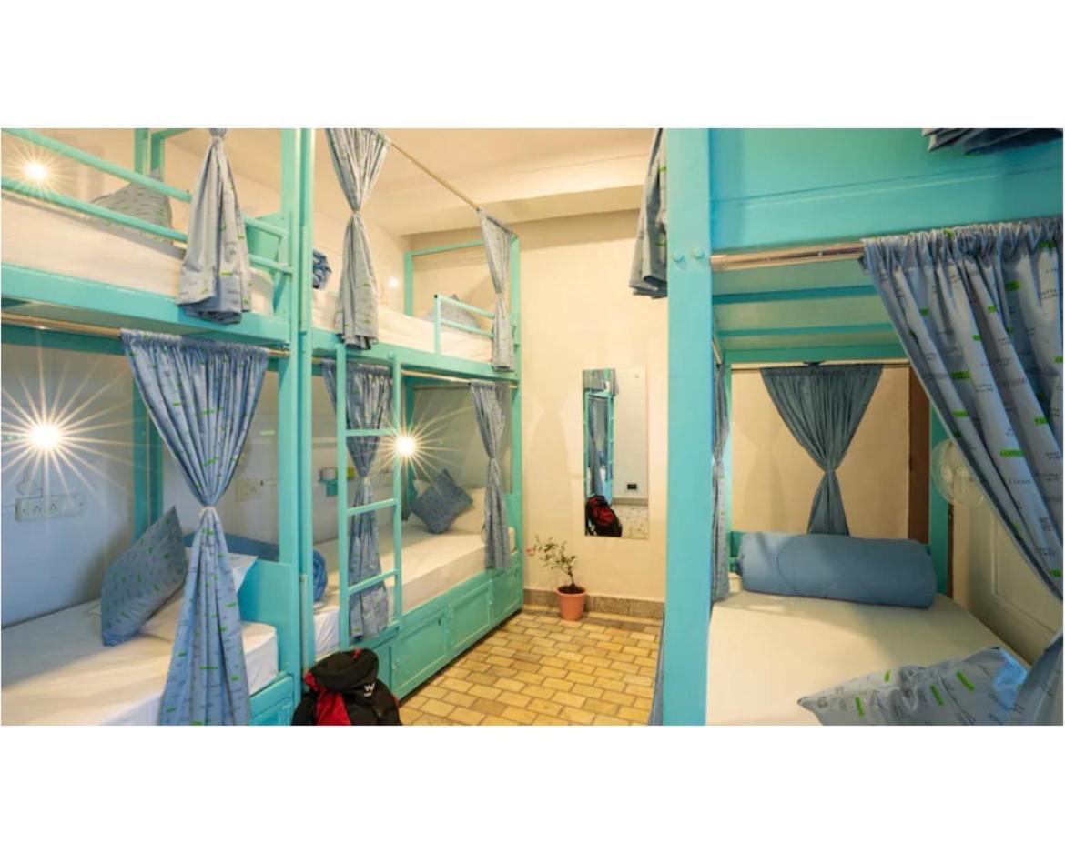 Unplanned Hostel אודייפור מראה חיצוני תמונה